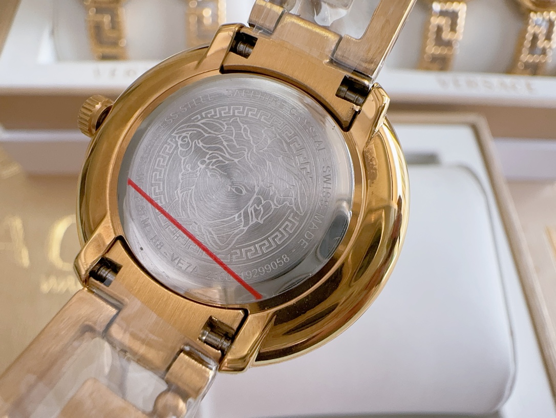 Stylish Versace Logo Watch: Midousa Statue Design, 28mm, 1200 Hours - 图片 9