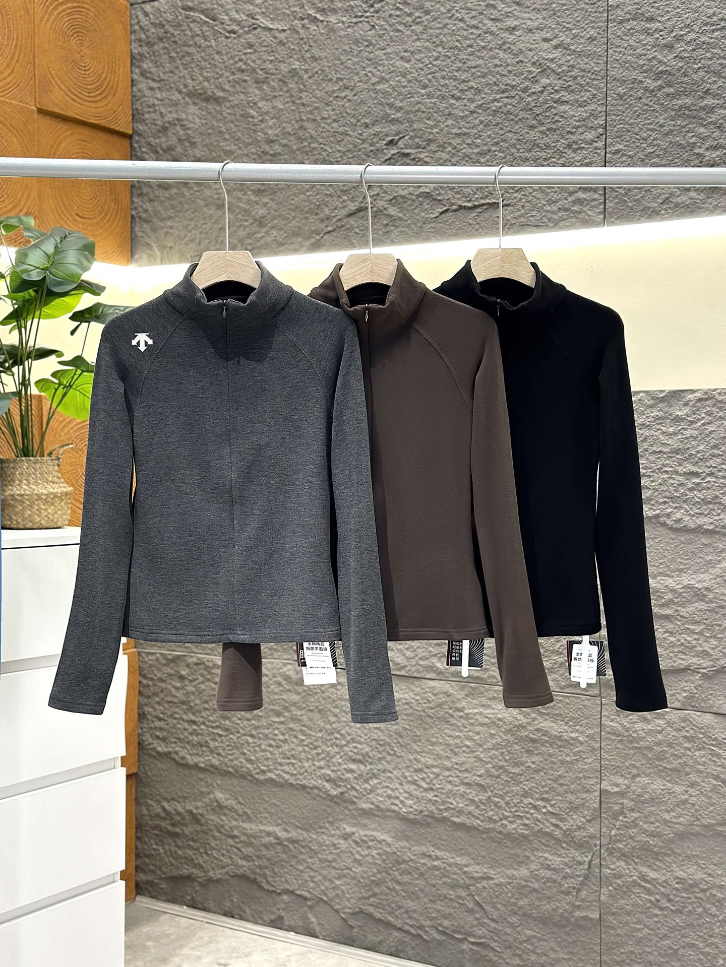 _dyS9sxWPa6WDxNUn_IgXneb4Rid2RH2zLu0agcg