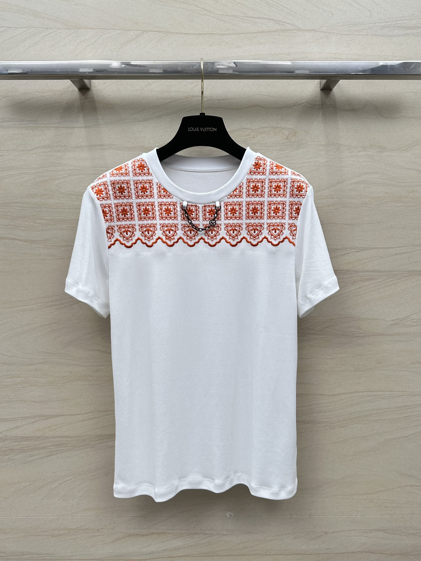 Louis Vuitton Kleding T-Shirt Borduurwerk Lente/Zomercollectie Kettingen