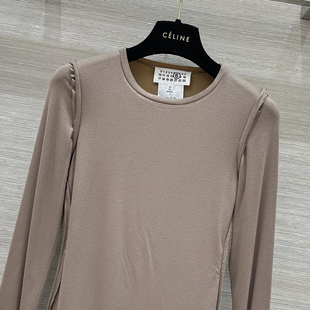 MM6 MAGELLA 24 Autumn Collection: First-Hand Female Suit, Rich in White Luxury - 图片 2
