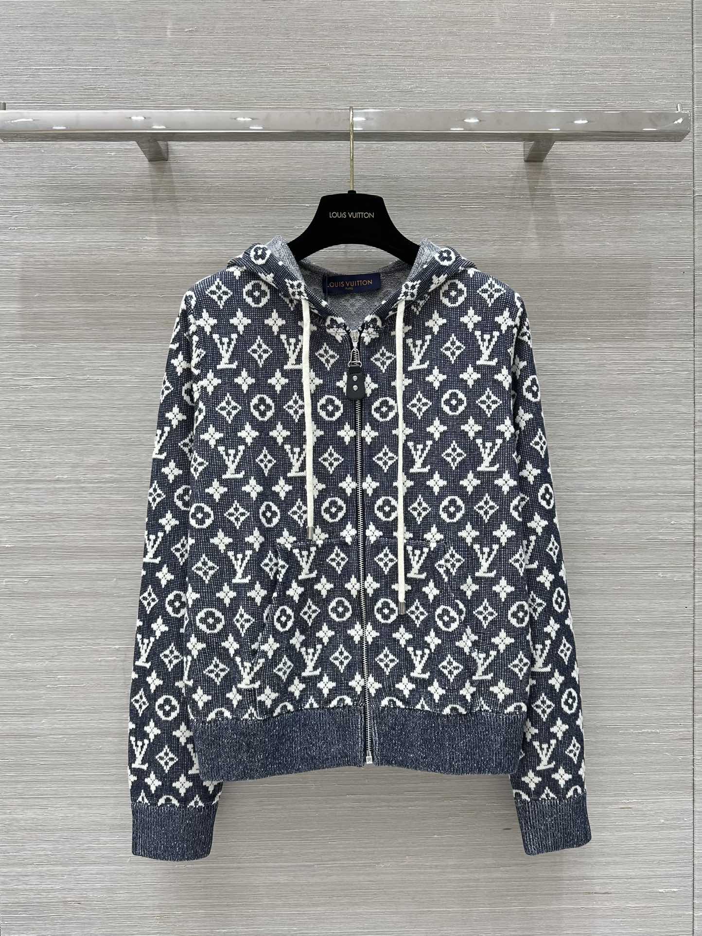 Louis Vuitton Kleding Cardigans Zwart Blauw Grijs Wit Breien Herfstcollectie Bovenzijde met capuchon