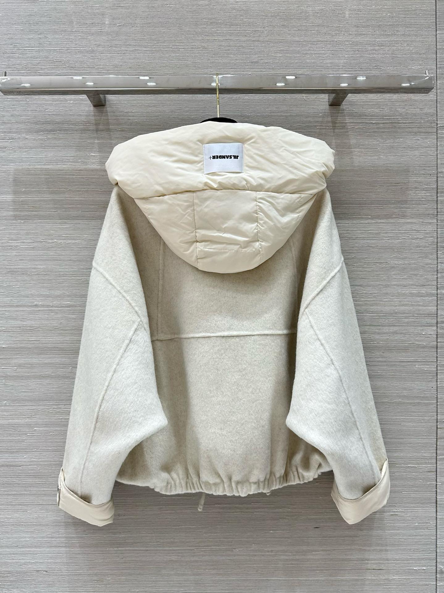 Exclusive Launch: Handmade Cashmere Coat with Retro-Fashion Caps – High-Quality Swiss Design - 图片 8