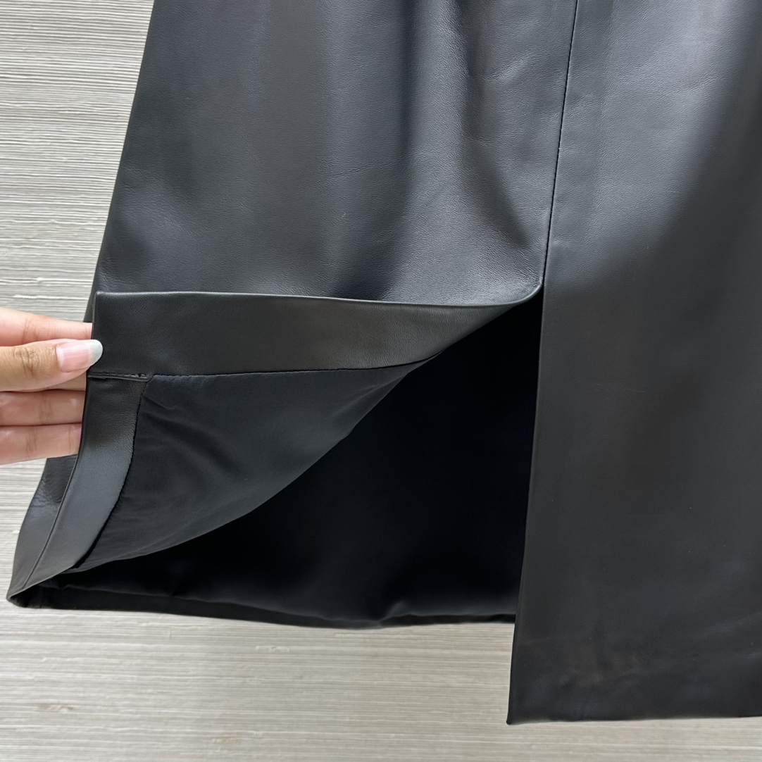 High-End Quality Single-Skinned Women’s Clothes: MM6 24 Collection Summary - 图片 9