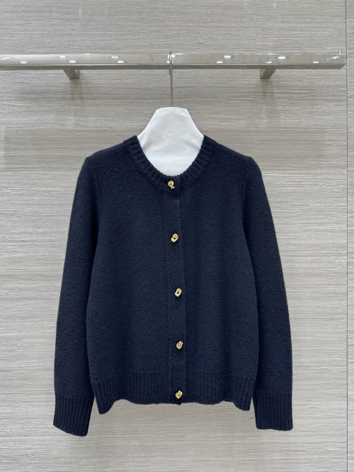 Elegant Women's Lambswool Knit Cardigan - Soft, Cozy, and Stylish Outerwear 1 Elegant Women's Lambswool Knit Cardigan - Soft, Cozy, and Stylish Outerwear
