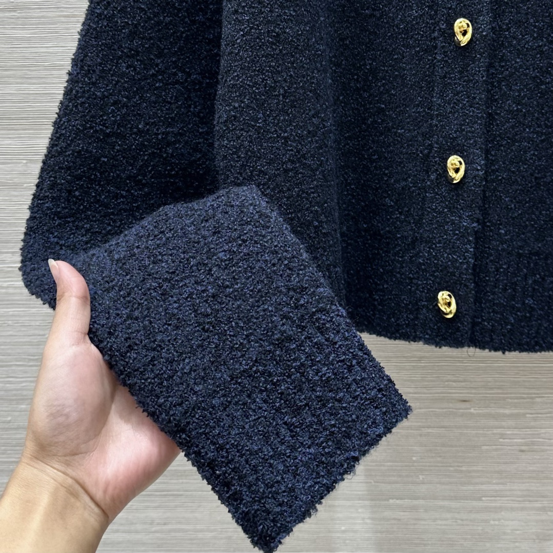 High-End Single-Size Female Suit: Exclusive BV 24 Fall Winter Collection - 图片 6