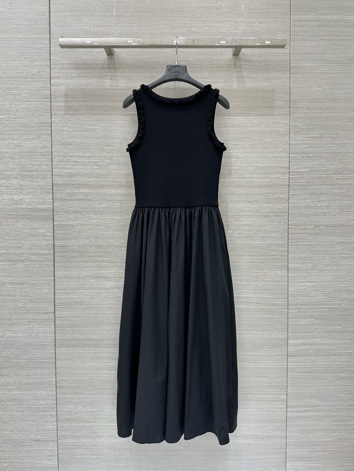 Exclusive Quality Control: Bad-Ass Woman’s Summer Fashion Collection, Classic Black System - 图片 9