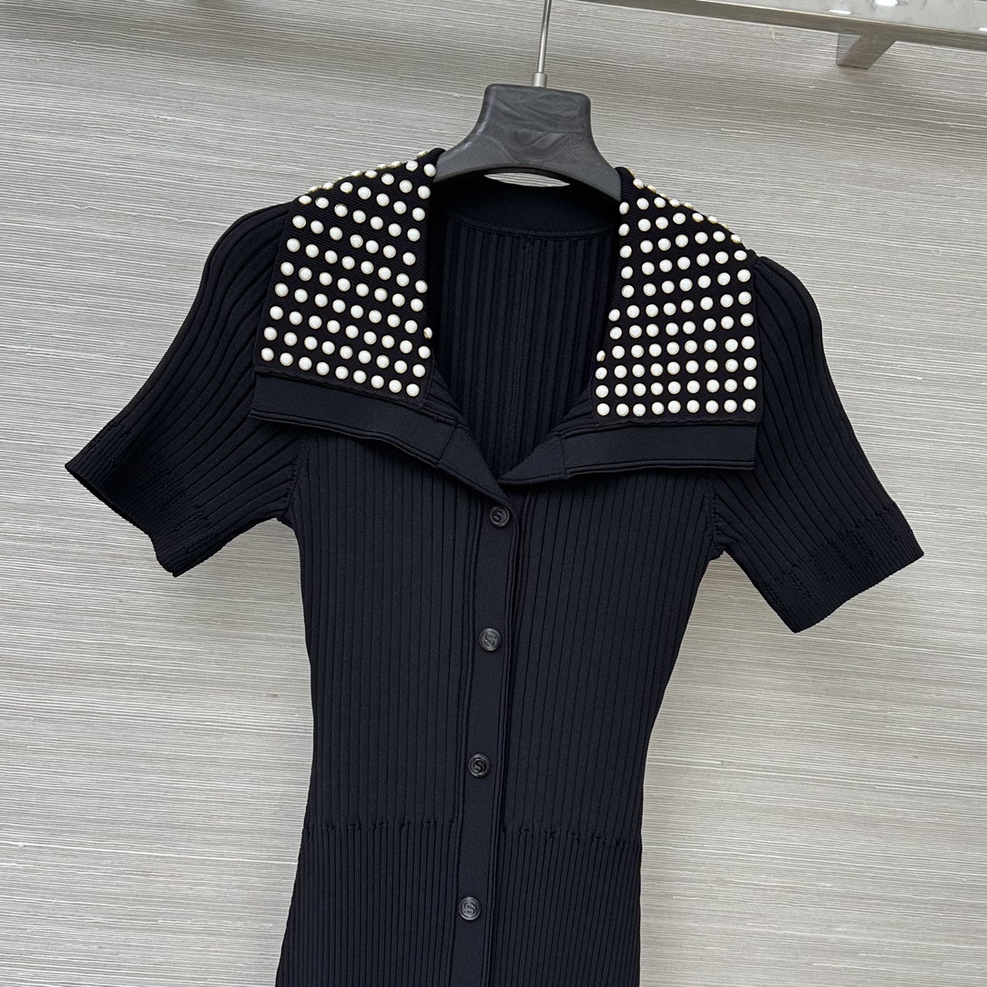 Stylish Woman’s Suit Collection with New Prosthetic Designs and Ice Silk Line Customization. - 图片 2