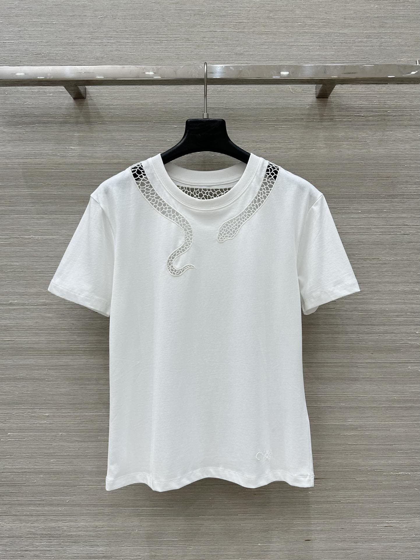 Chlo* 25Ss Early Spring: P380 One-Size-Fits-All Female T-shirt Review - 图片 1