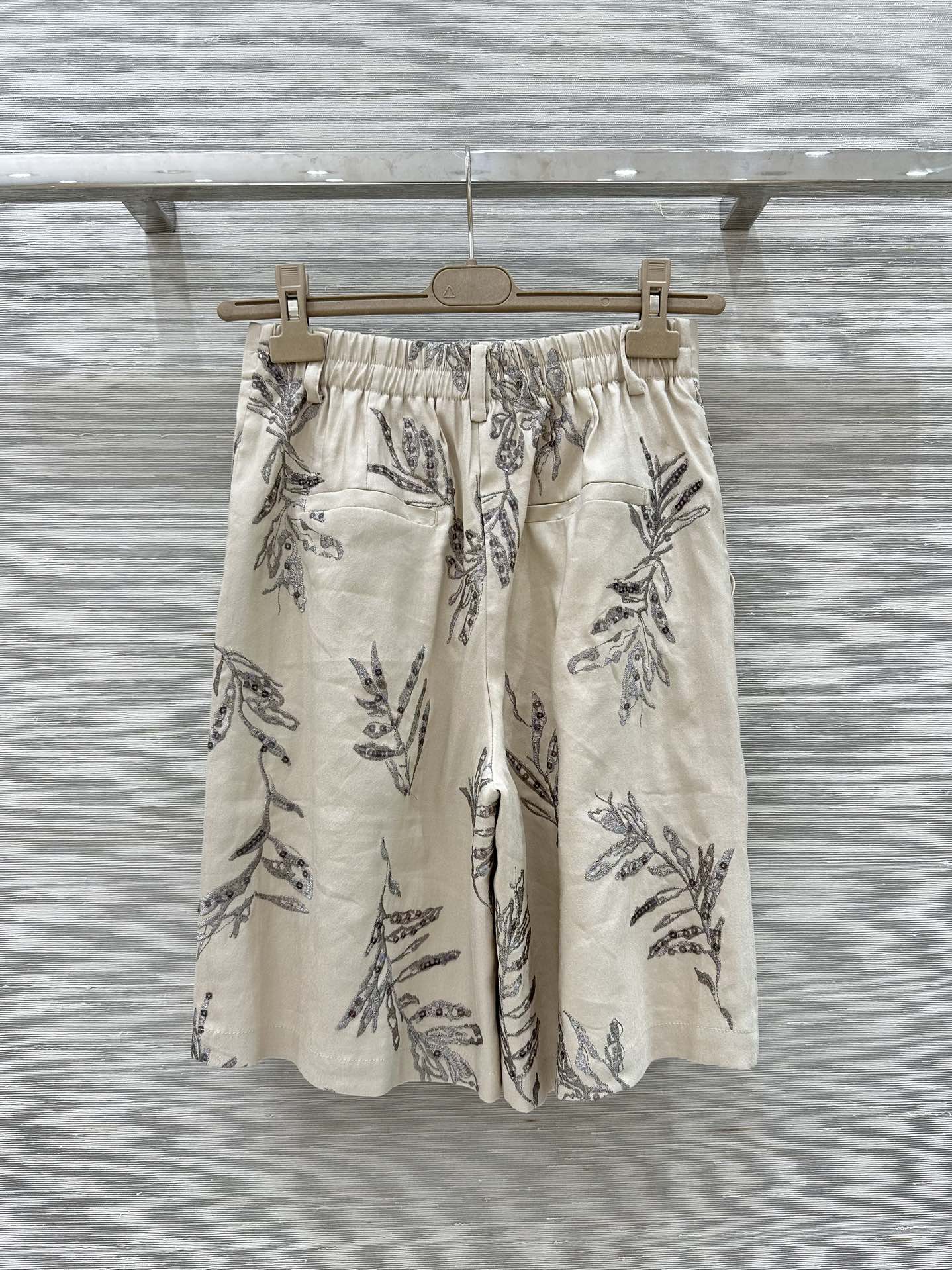 High-End Single-Quality BC T-shirt with Submersible Design, 25-Year-Old BC, Embroidered Leisure Wear - 图片 8