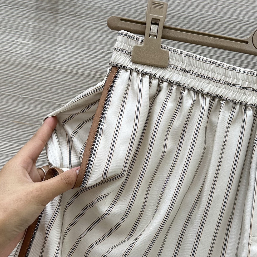 Exclusive Launch: P817 High-End Silk Dress with Shorts for Stylish Girls - 图片 4