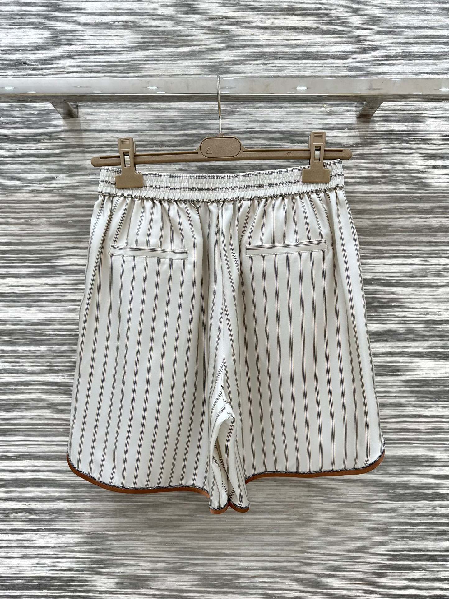 Exclusive Launch: P817 High-End Silk Dress with Shorts for Stylish Girls - 图片 8