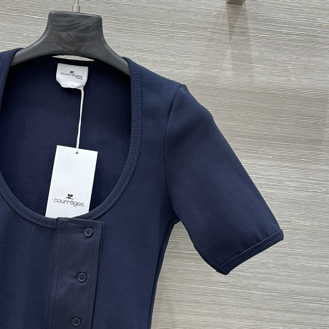 Exclusive Quality Control: Customized Cotton U-Collared T-Shirt for Summer Fashion - 图片 4