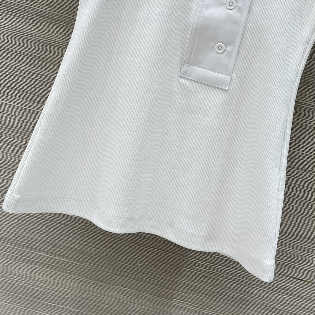 High-Quality Customized Cotton U-Collar T-Shirt Collection for Summer Fashionistas - 图片 6
