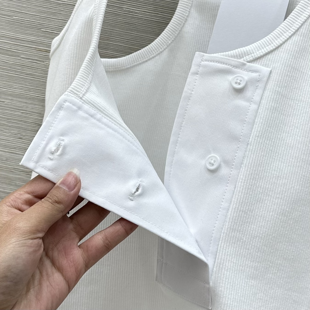Courrag* 25 Springs and Summers New Series: High-Quality Female Suit with U-Collar - 图片 5