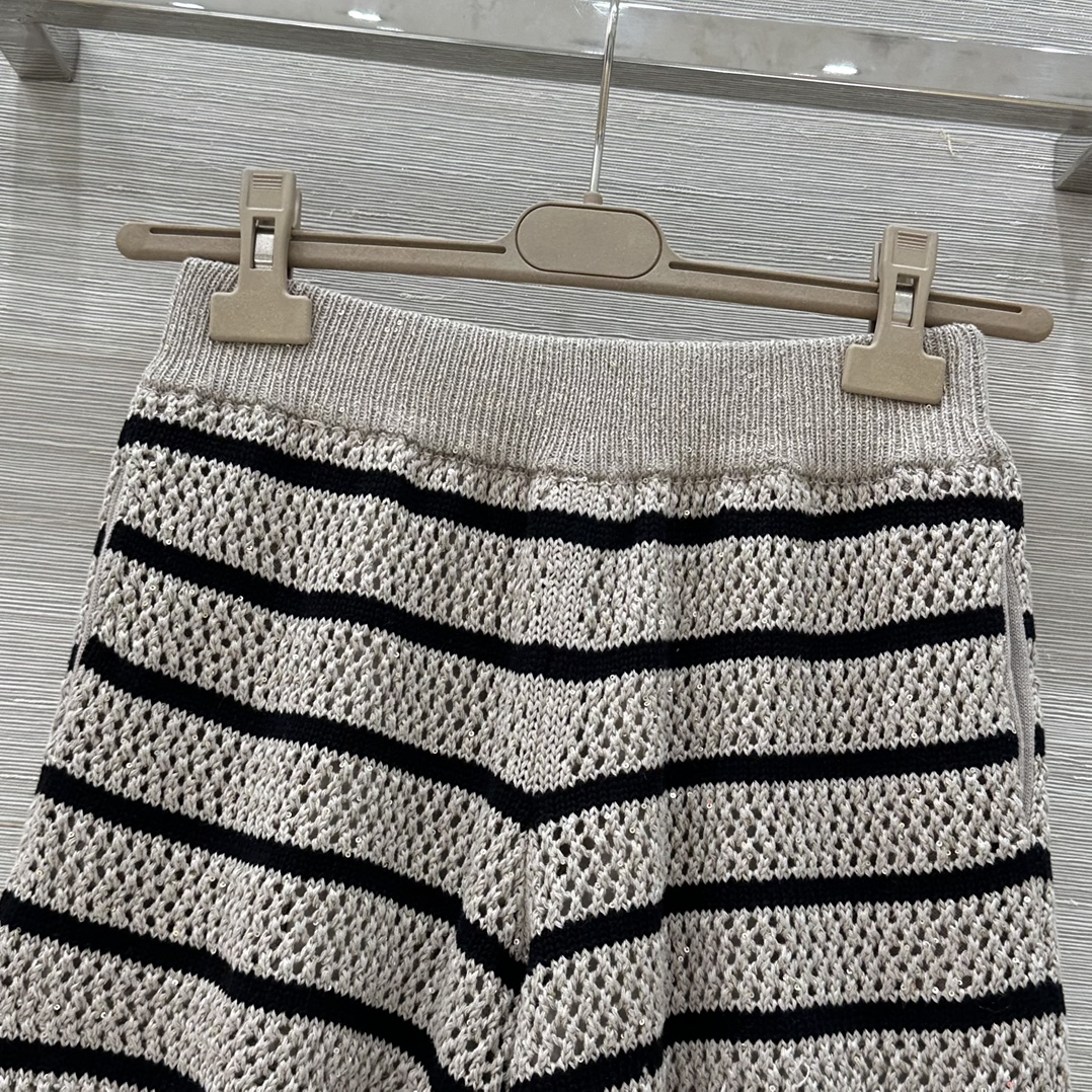 High-End Italian Aesthetic Suit Shorts: Elegant, Luxurious, and Timeless - 图片 2