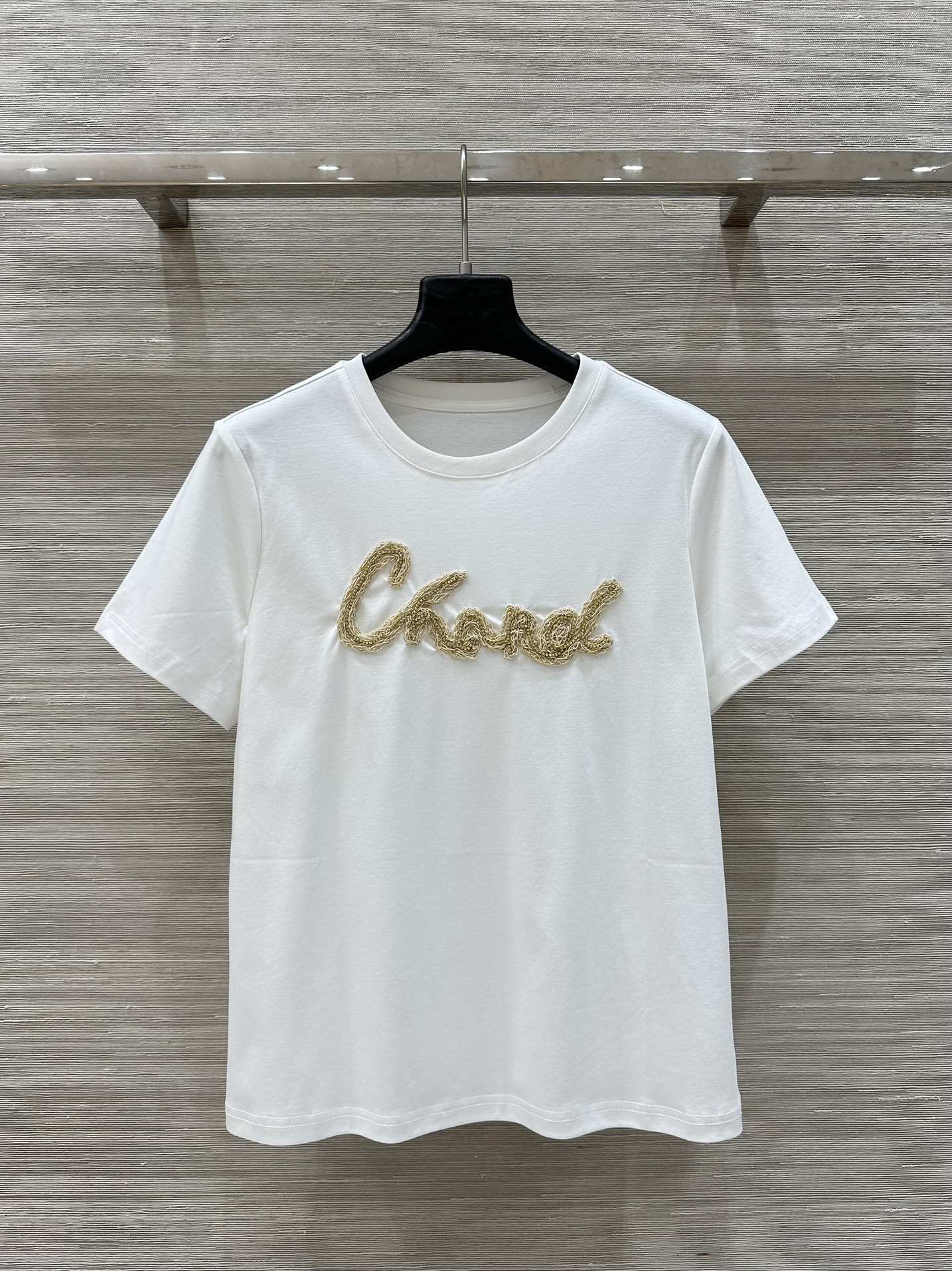 Exclusive P420 Women’s Suit: Classic, High-Quality, Strong Recommendation for Young Girls