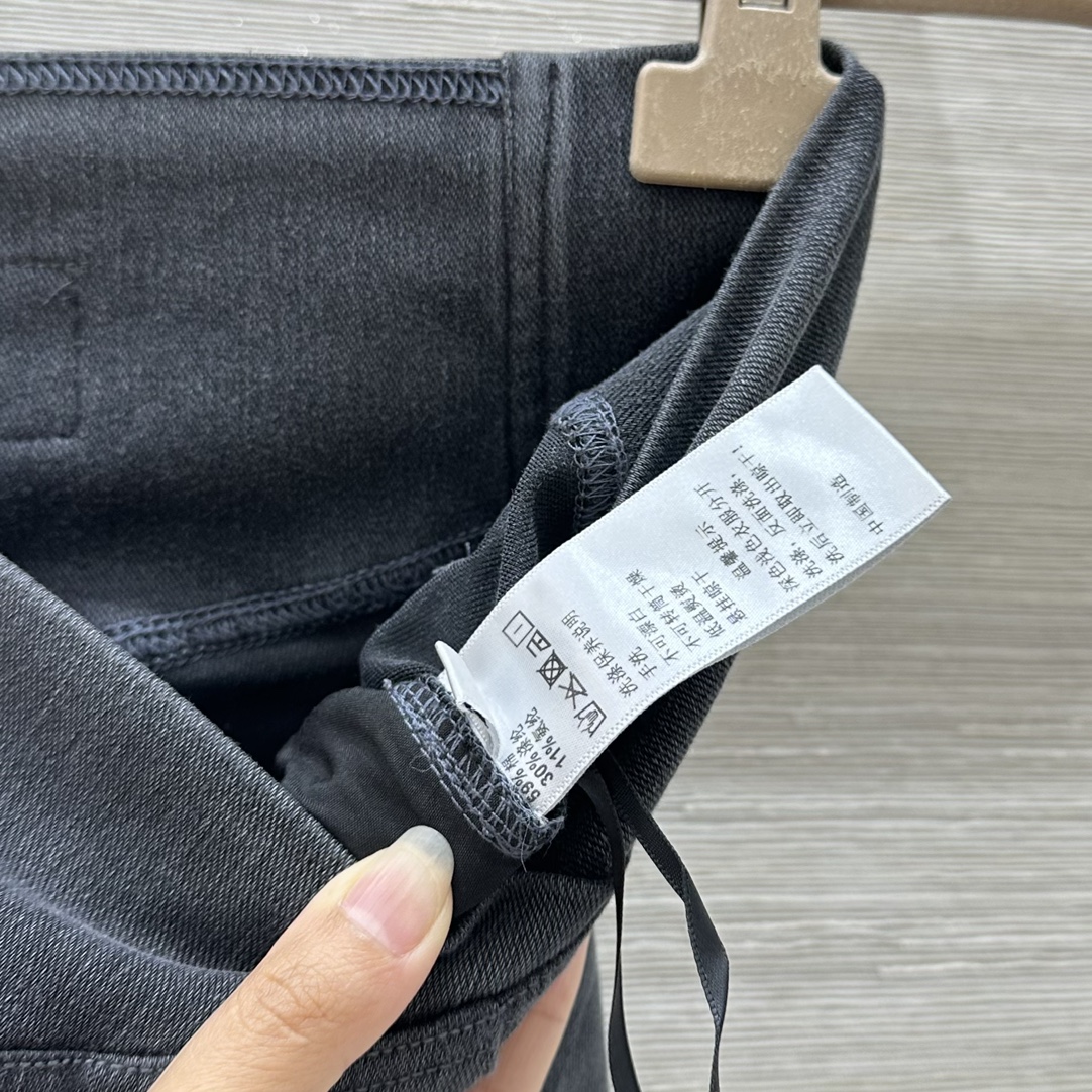 2025 New Explosive Cash Original Women’s Suit with High-Density Silk – Elegant and Fashionable - 图片 7