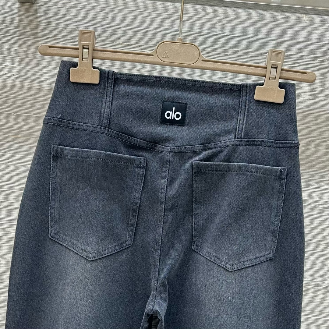 2025 New Explosive Cash Original Women’s Suit with High-Density Silk – Elegant and Fashionable - 图片 9