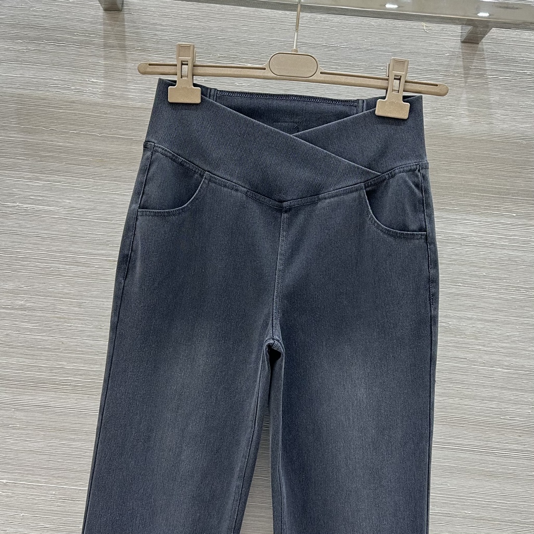 2025 New Explosive Cash Original Women’s Suit with High-Density Silk – Elegant and Fashionable - 图片 2