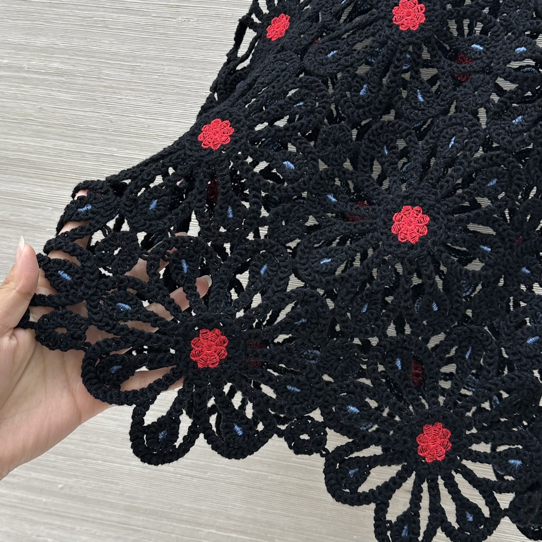 Elegant and Comfy: Maje’s High-Level P518 Woman’s Suit Review - 图片 6