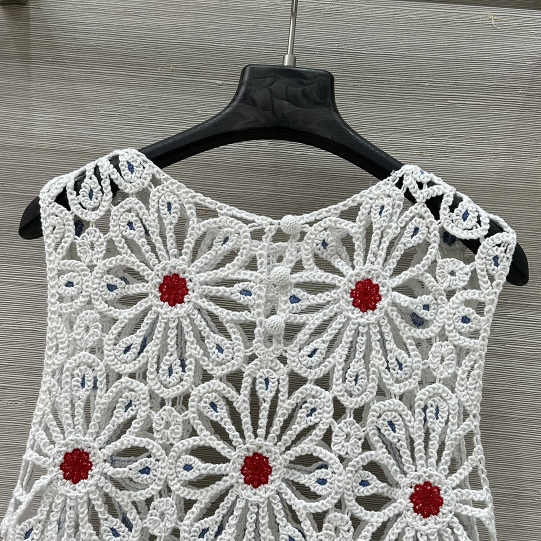 Maje’s P518 Suit: High-Level Glitch with Swiss Knitting Style & Comfy Fit - 图片 9