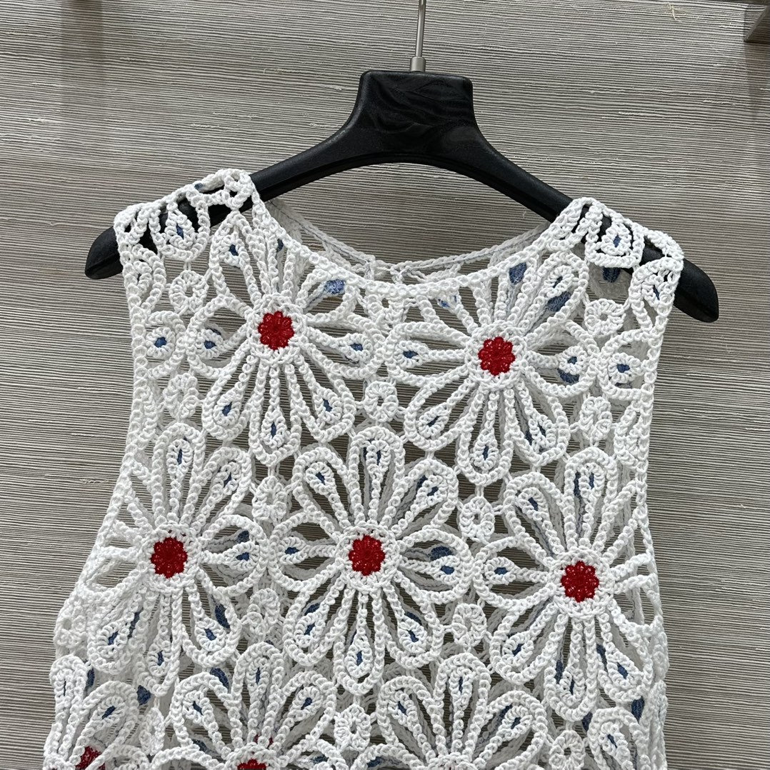 Maje’s P518 Suit: High-Level Glitch with Swiss Knitting Style & Comfy Fit - 图片 2