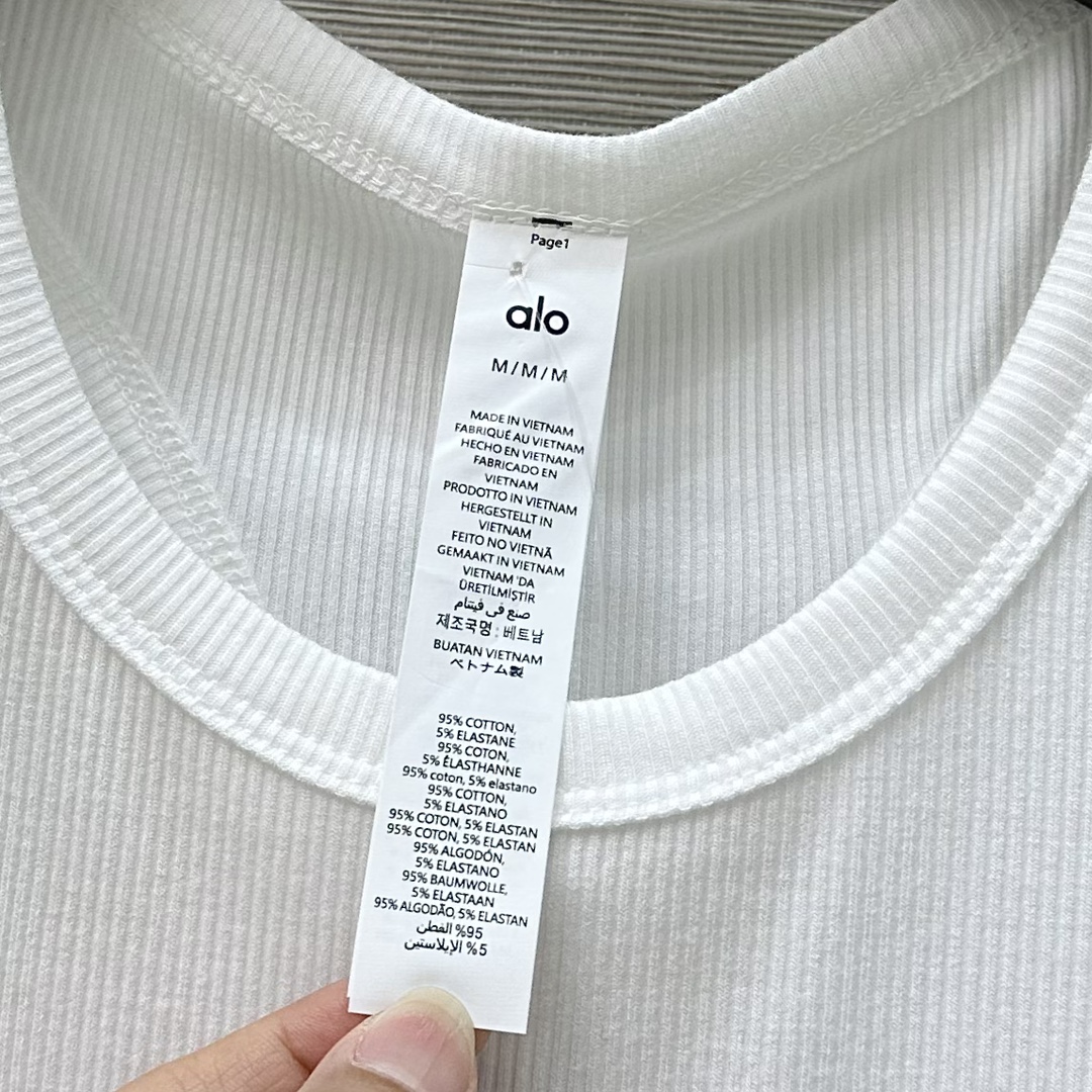 Stylish One-Size-Fits-All Female Outfit with Super-Fired Vests: P345 Collection Review - 图片 7