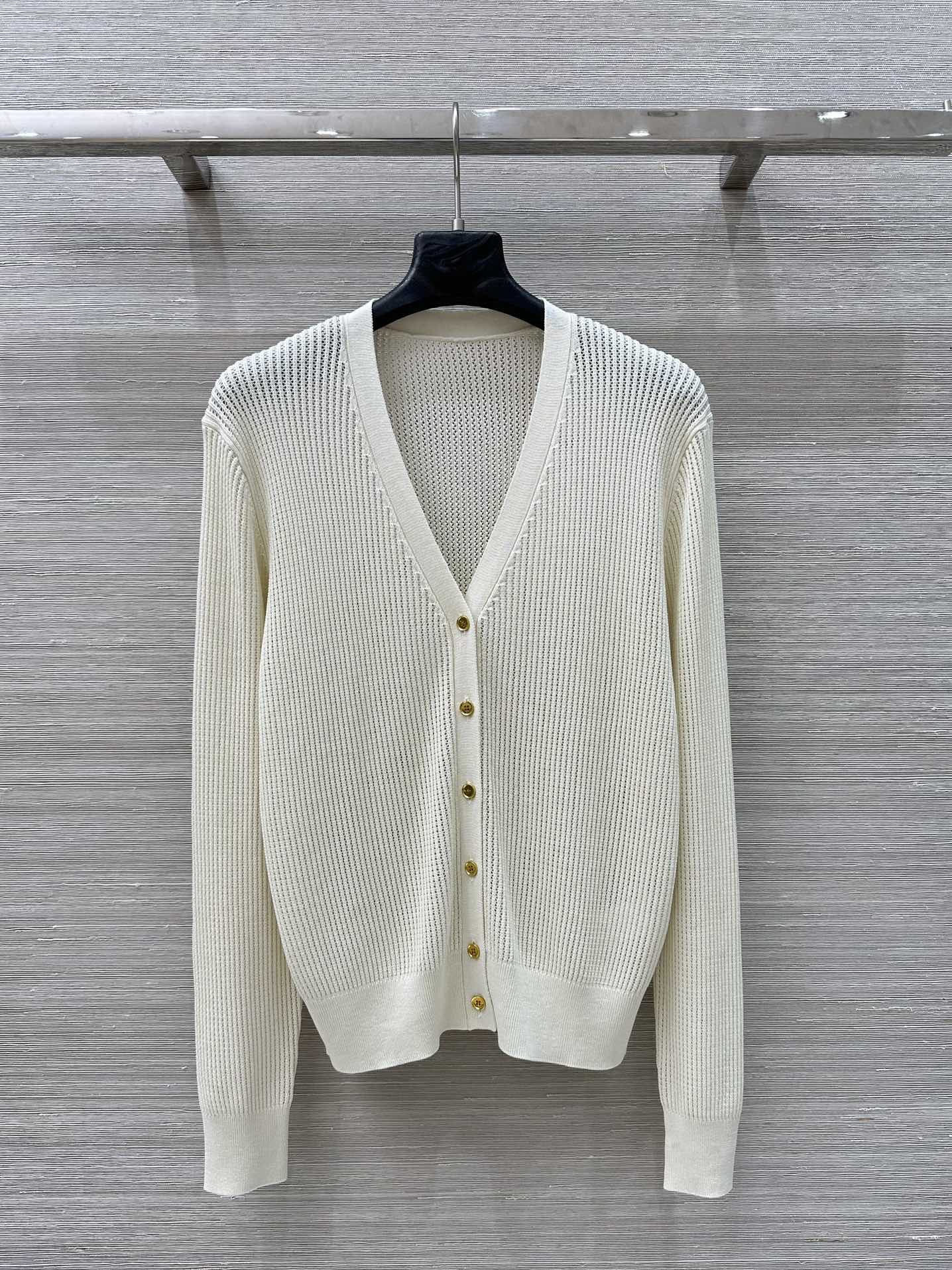 High-Quality One-Size-Fits-All Women’s Package with Retro Style and Imported Cotton Yarn