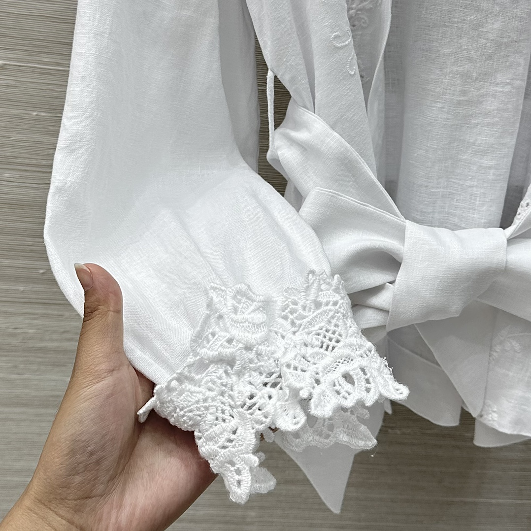 Exclusive Platinum Lace Jacket Inspired by Provence Style Drawings for Holidays - 图片 6