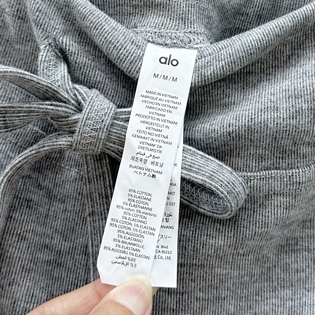 Alo 25 Spring-Summer Female Suit: Lazy, Stylish, and Versatile Fit - 图片 5