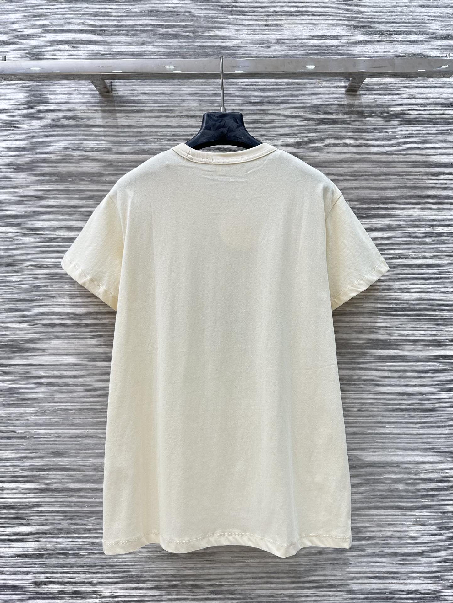 Chlo * 25 Spring/Summer Collection: P334 Women’s Suit & Pineapple T-Shirts – Must-Have Fashion! - 图片 9