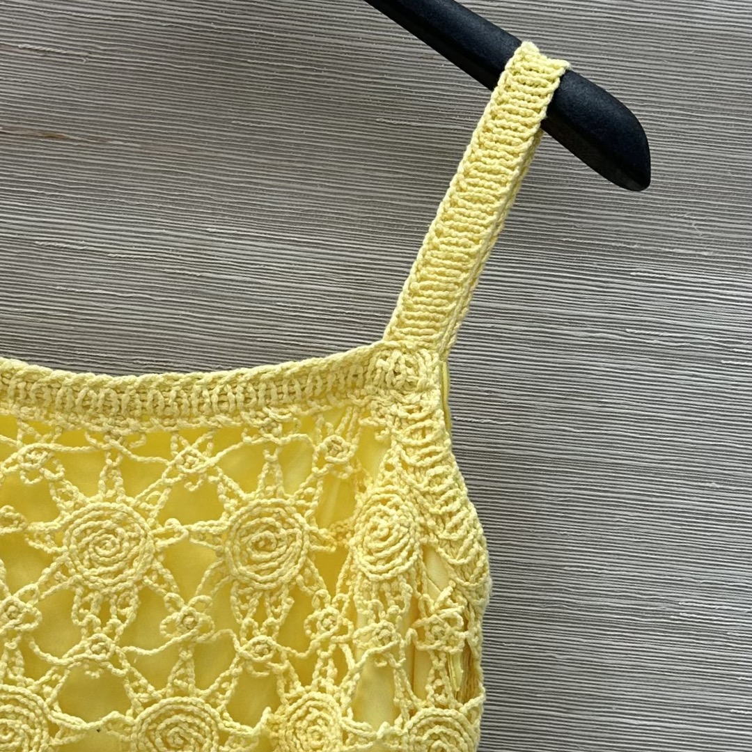 High-Quality Swiss Machine-Knit Dress with Elegant Embroidery and Luxurious Cotton Yarn. - 图片 4