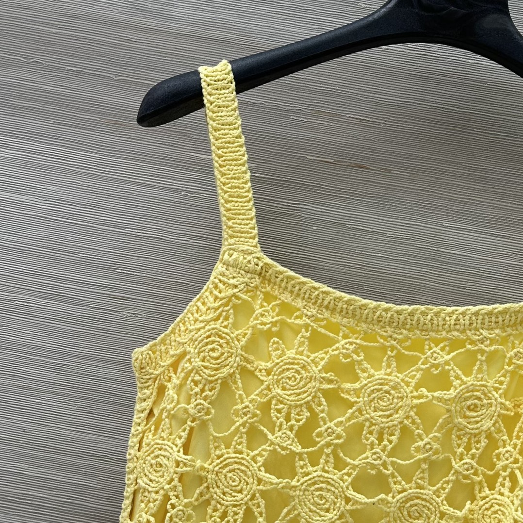 High-Quality Swiss Machine-Knit Dress with Elegant Embroidery and Luxurious Cotton Yarn. - 图片 3
