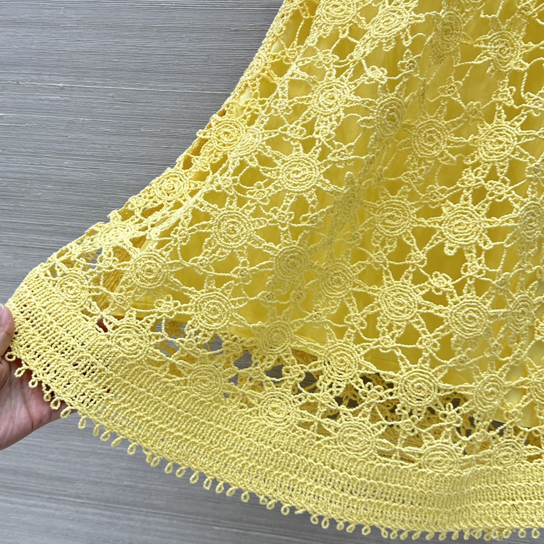 High-Quality Swiss Machine-Knit Dress with Elegant Embroidery and Luxurious Cotton Yarn. - 图片 7
