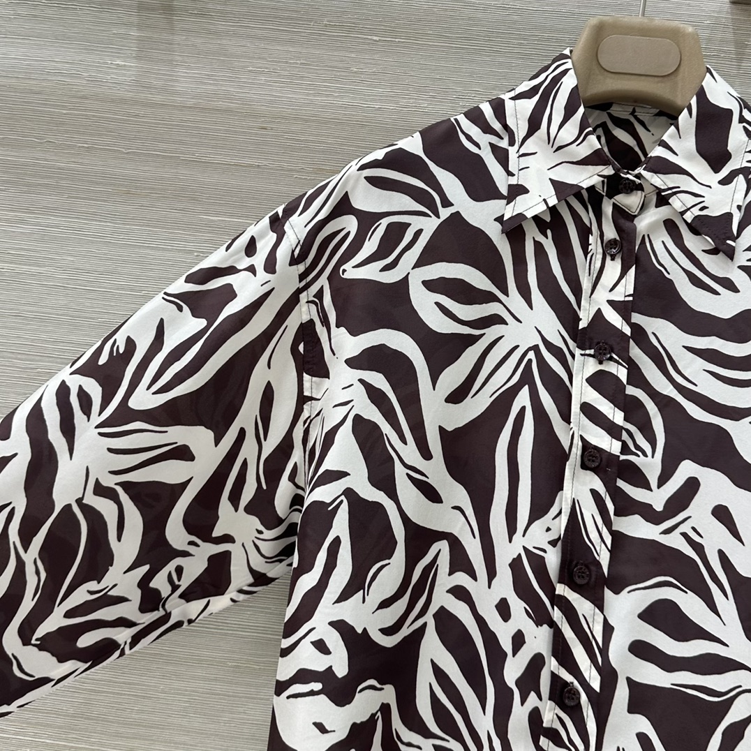 French Silk Shirt: Elegant Design, High-Quality Fabric, Classic Style, Customizable Printing. - 图片 3