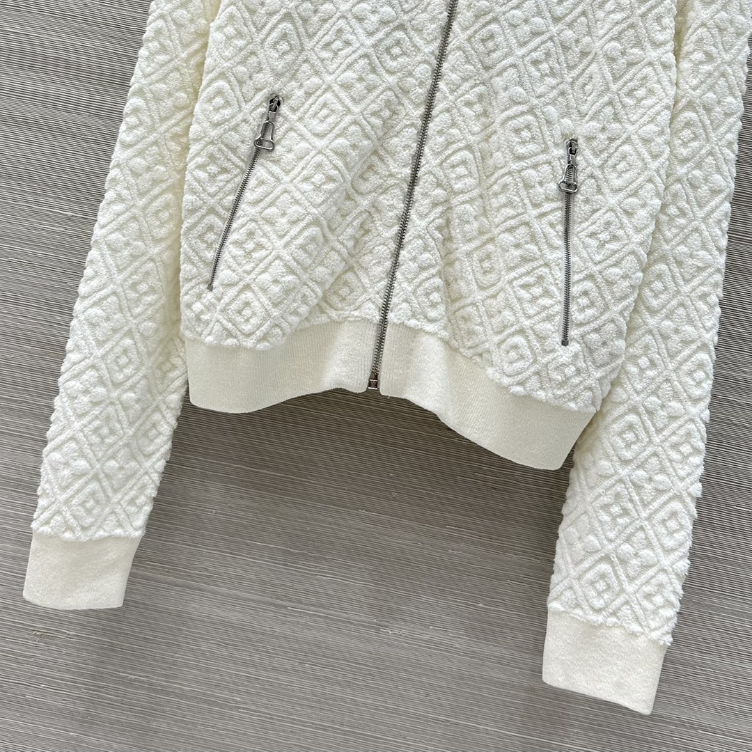 Exclusive Package: P1035 One-Size-Fits-All Dress with Stereo Monogram Knitting Suit - 图片 6