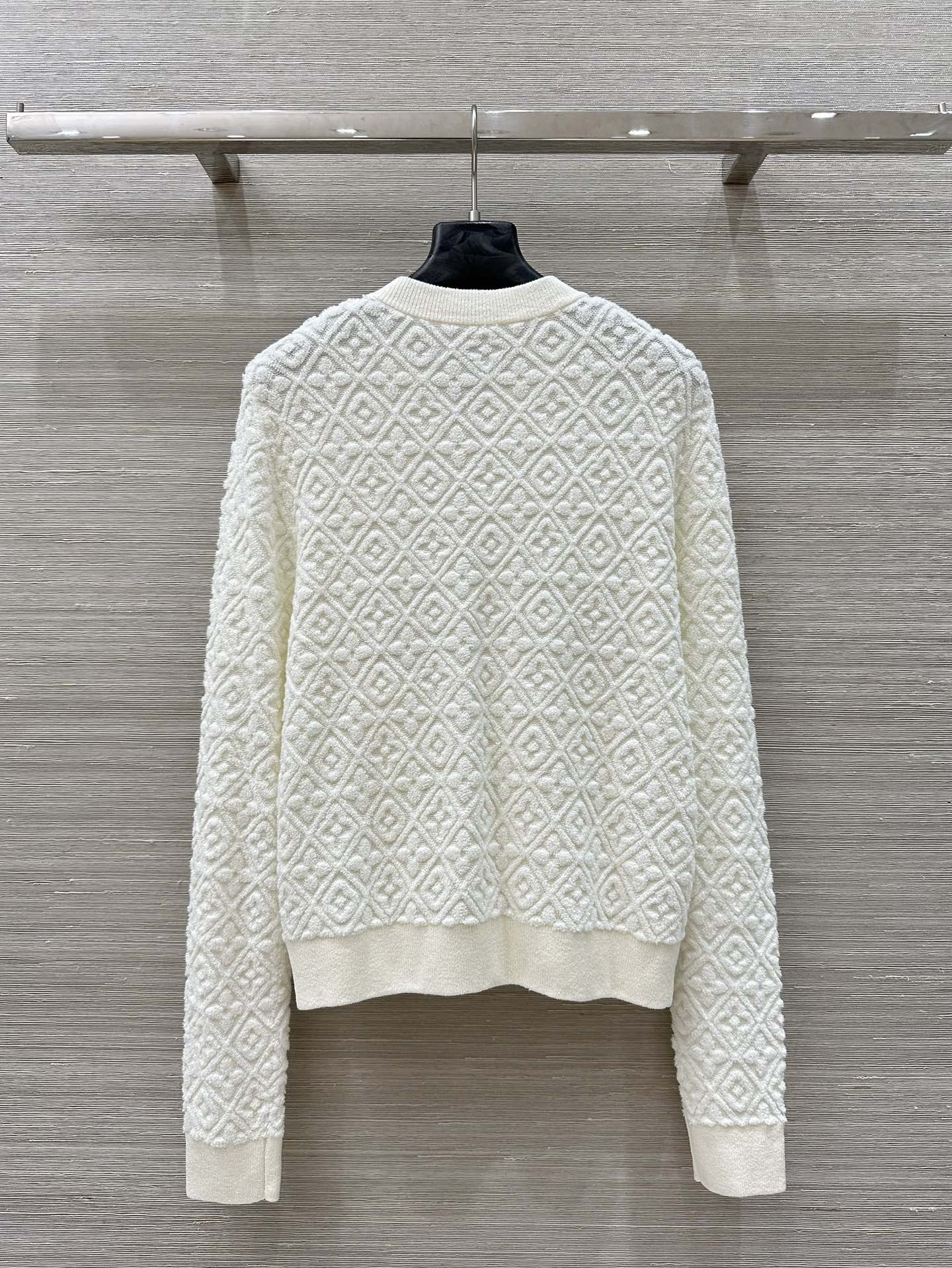 Exclusive Package: P1035 One-Size-Fits-All Dress with Stereo Monogram Knitting Suit - 图片 9