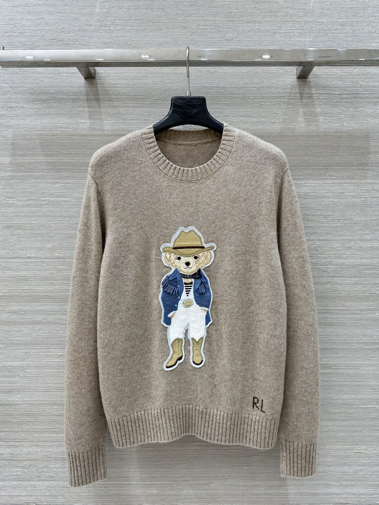 Pull en laine Ralph Lauren avec broderie d'ours cowboy, style américain