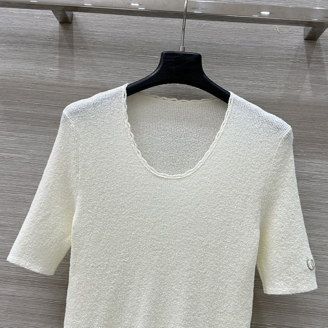 High-Quality Women’s Suit with YB Packaging for 25 Springs: Exclusive Start-up! - 图片 2