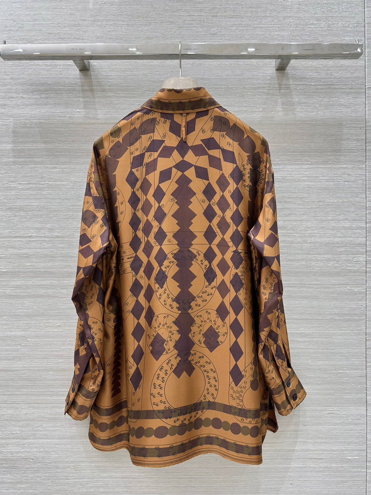P1032 Women’s Silk Suit with Cuff-Tipped Shirts for Early Autumn - 图片 8