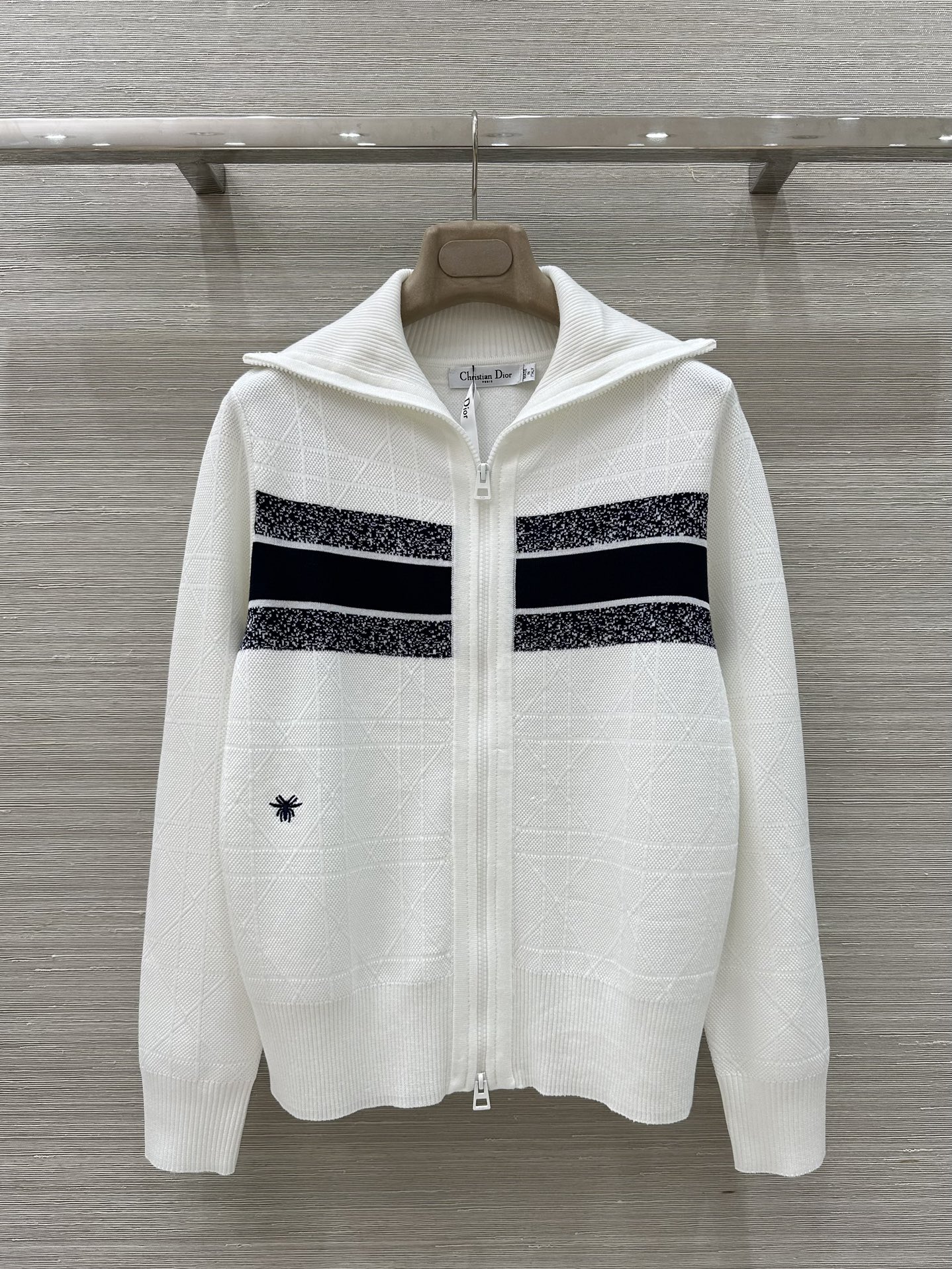 New MissD Fall/Winter Suit: Naval Wind Design, Bee Embroidery, Lazy Chic Style - 图片 2