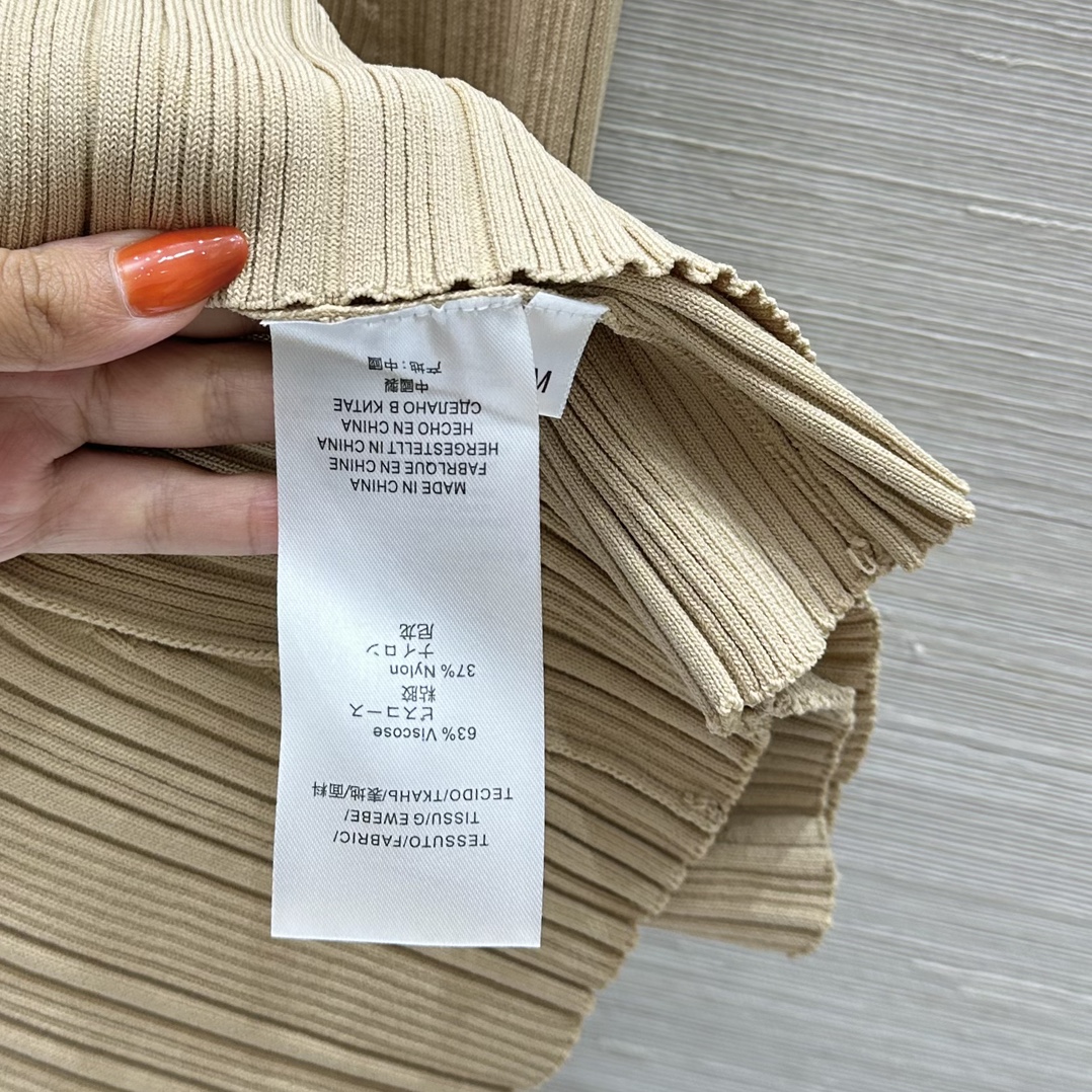 Customizable Cozy Ice Silk Dress for 1.5-Year-Old: Skin-Friendly and Stylish! - 图片 8