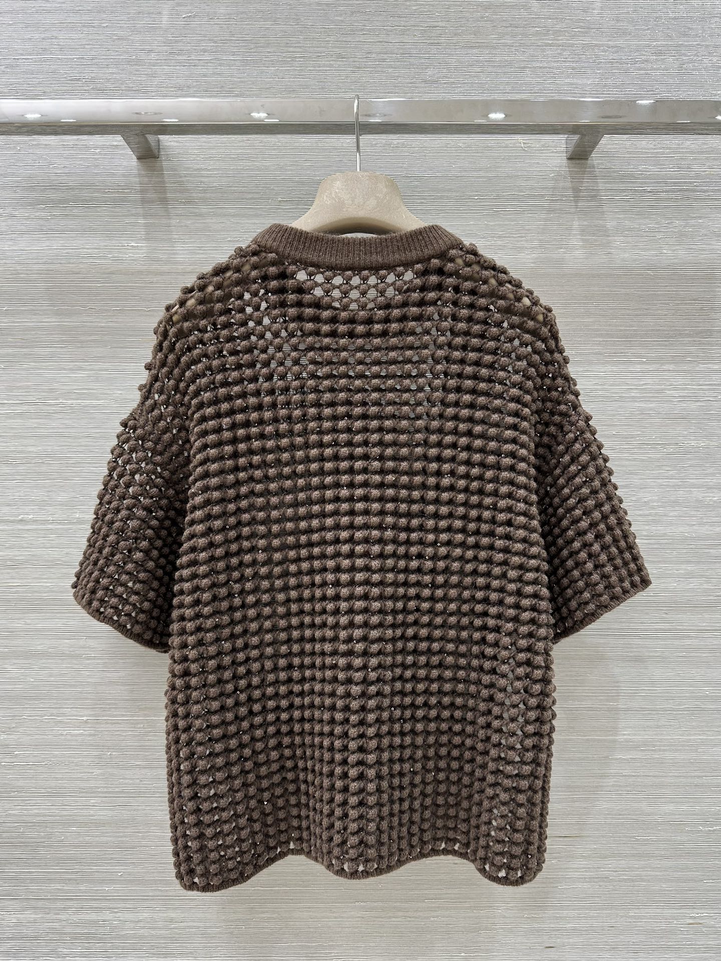 Luxury Hand-Woven Women’s Suit with Classic Style and Exclusive Quality - 图片 9