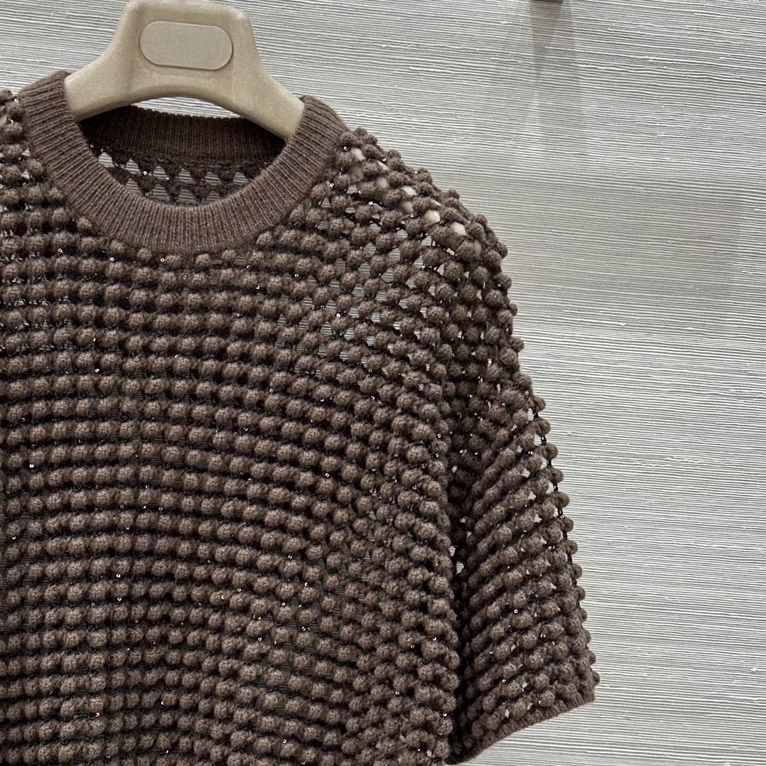 Luxury Hand-Woven Women’s Suit with Classic Style and Exclusive Quality - 图片 4