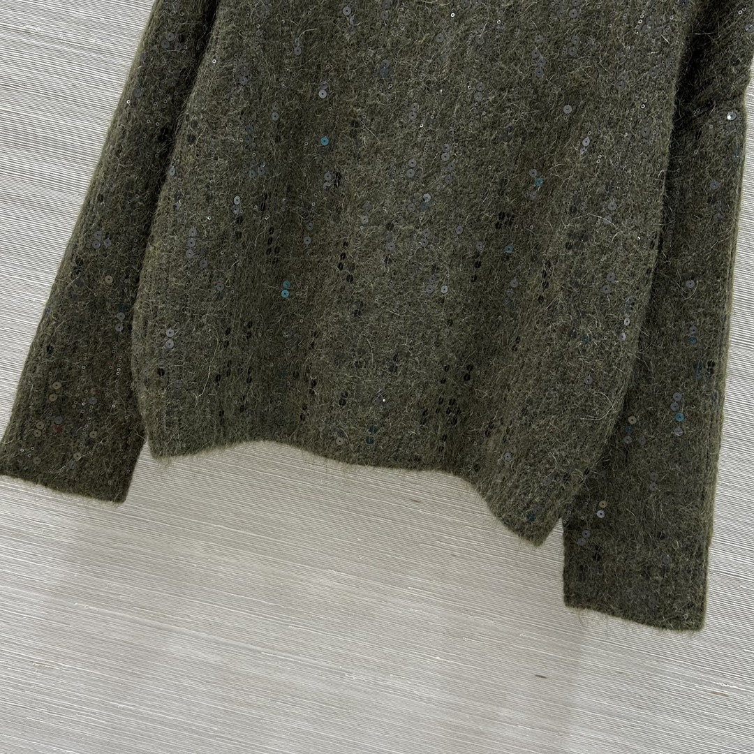 Luxurious and Elegant Women’s Fashion Collection by P989: High-End Quality and Noble Embellishments - 图片 5