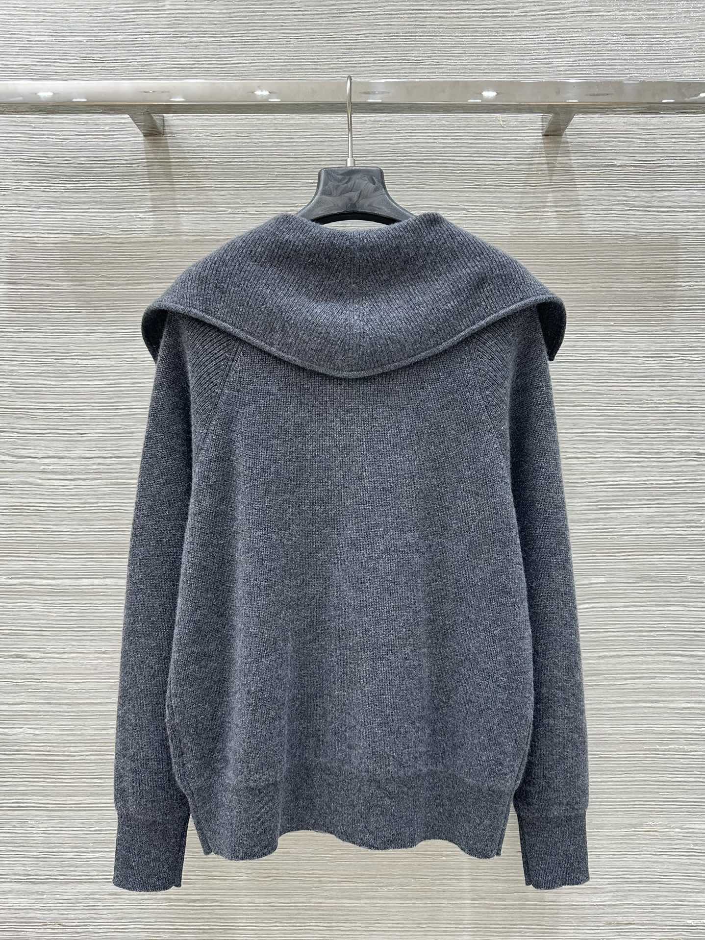 Stylish Copper-Colored Tie Button Cashmere Sweater for Women – P966 Review - 图片 9