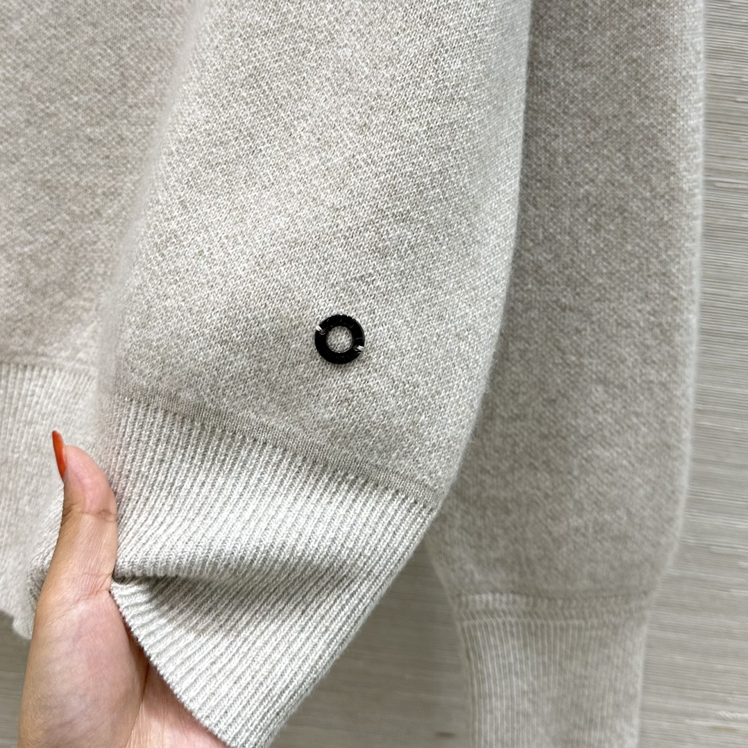 High-End Women’s Wool Suit with Quality Control and Elegant Design - 图片 7