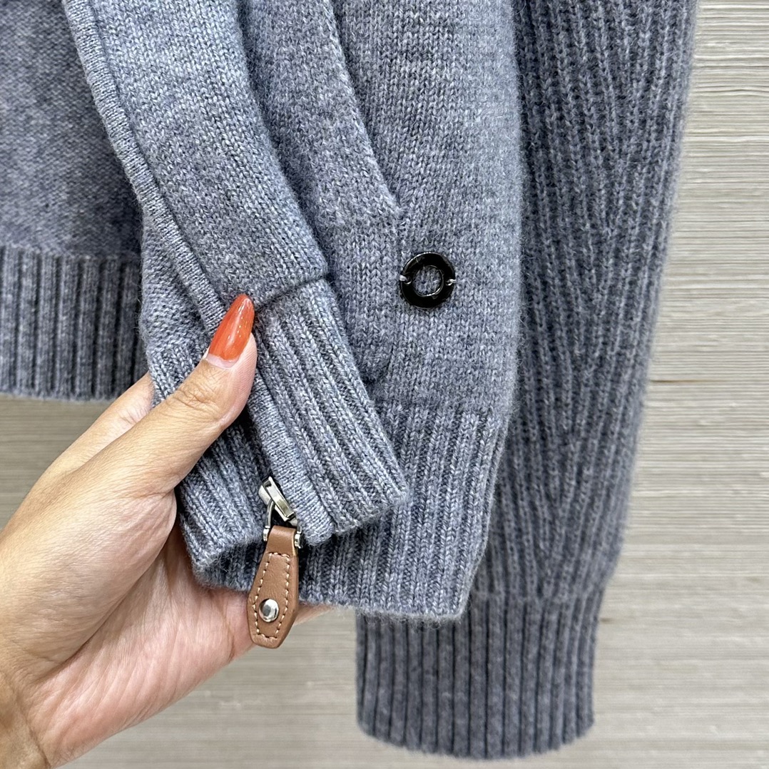 High-End Single-Quality Wool LP with Swiss Crocheting Process and Classic Zipper - 图片 7