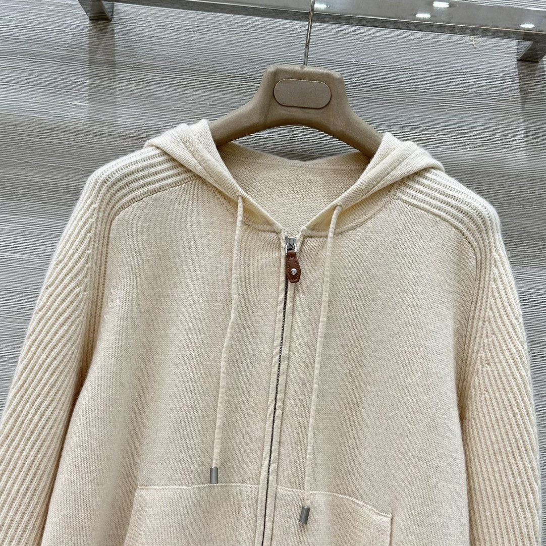 Luxurious Autumn Wool LP with High-End Quality Control and Stylish Swiss Crocheting - 图片 3