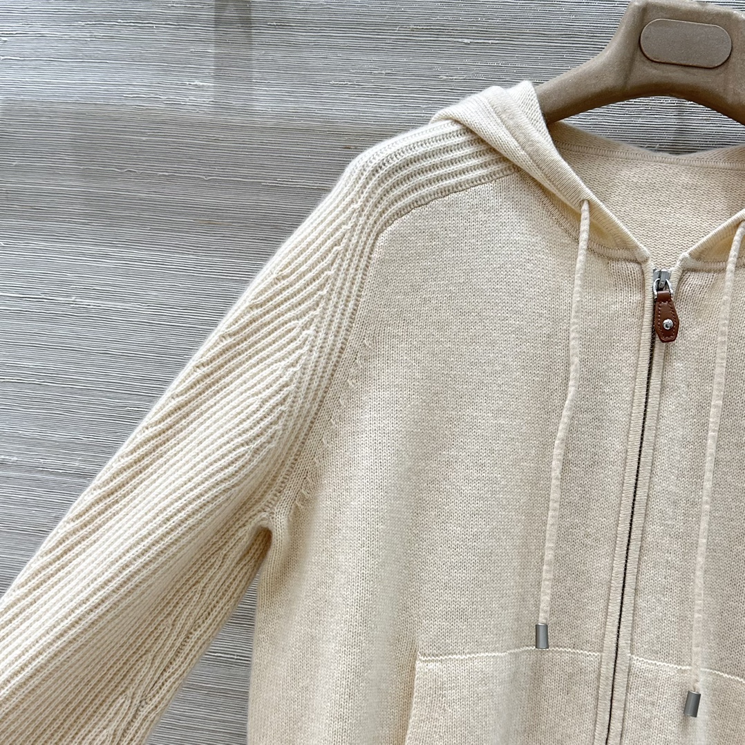 Luxurious Autumn Wool LP with High-End Quality Control and Stylish Swiss Crocheting - 图片 4